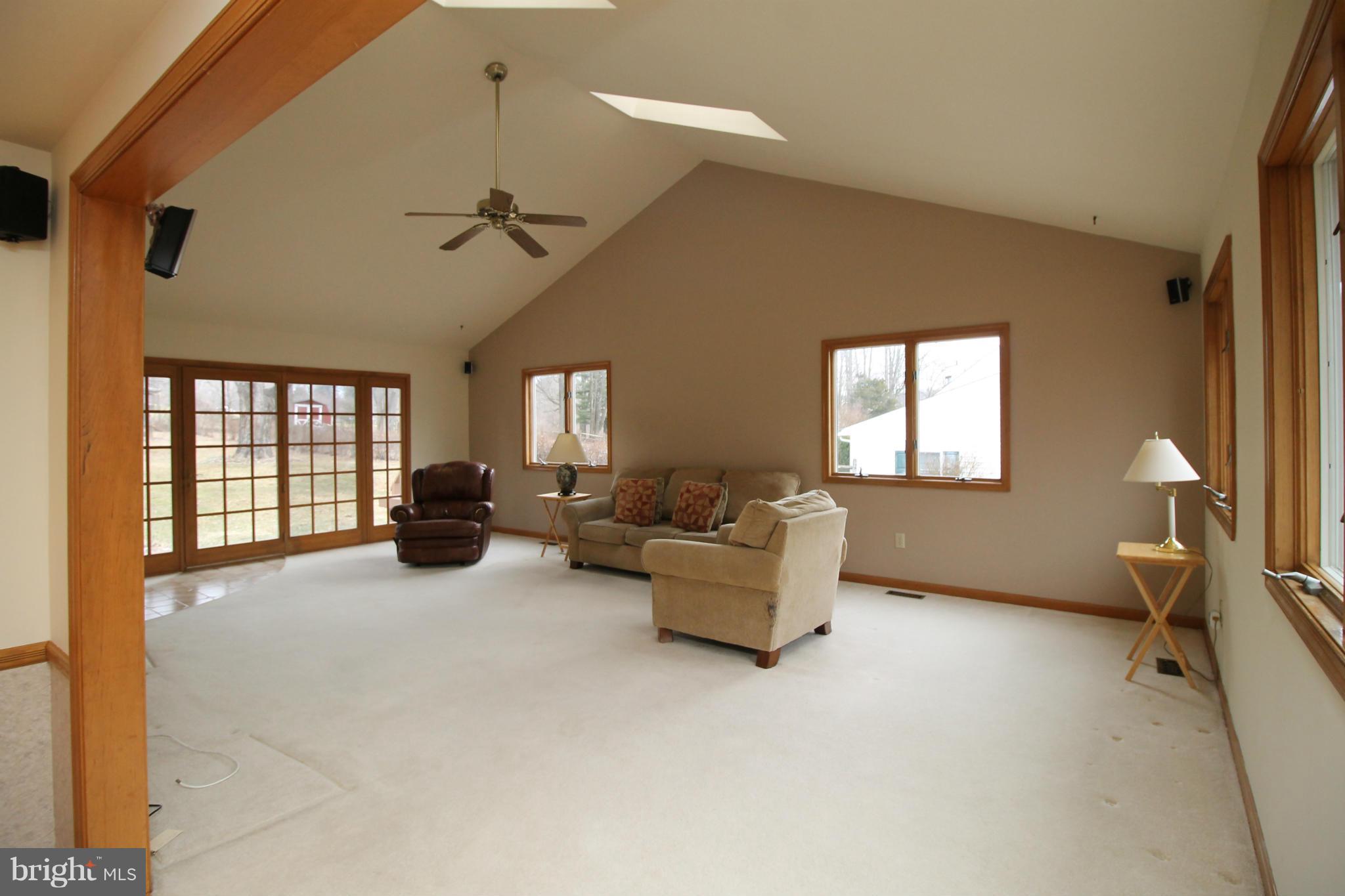 10908 Steffeny Road Randallstown, MD 21133 - Photo 8 of 25 Family Room
