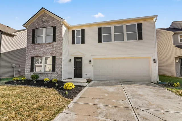 $324,900 | 5025 Flame Way, Indianapolis, IN 46254