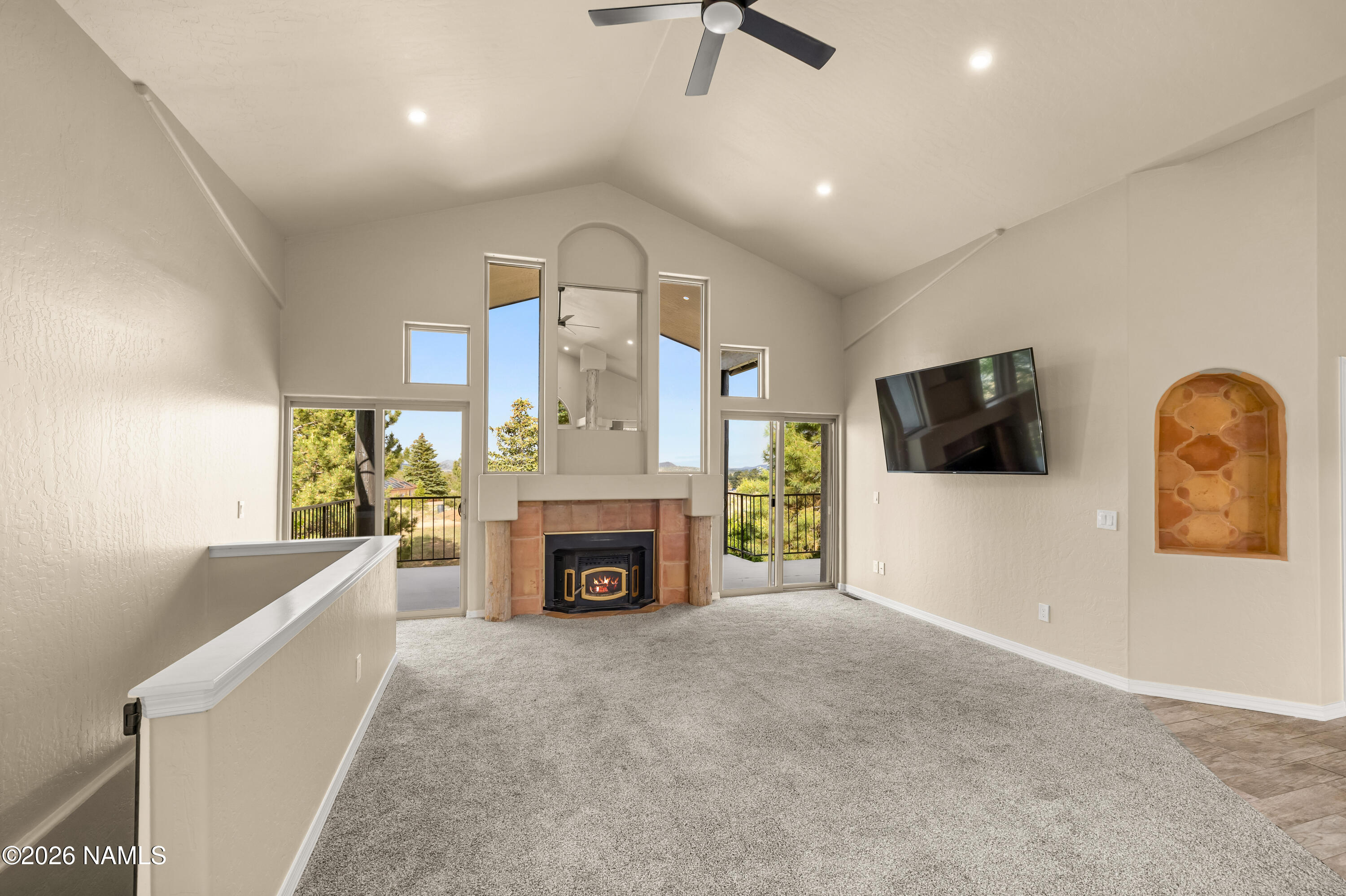 8205 North Reata Road Flagstaff, AZ 86004 - Photo 6 of 45 Living area