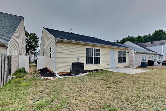 $1,735 | 21 Venetian Way, Dallas, GA 30132