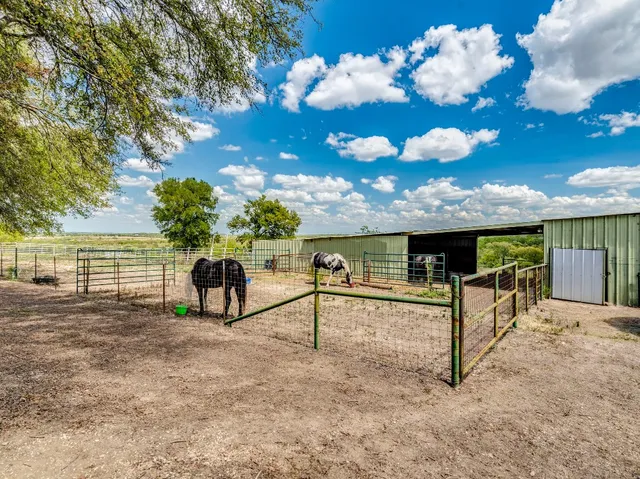 $745,000 | 182 Lantana Lane, Maxwell, TX 78656