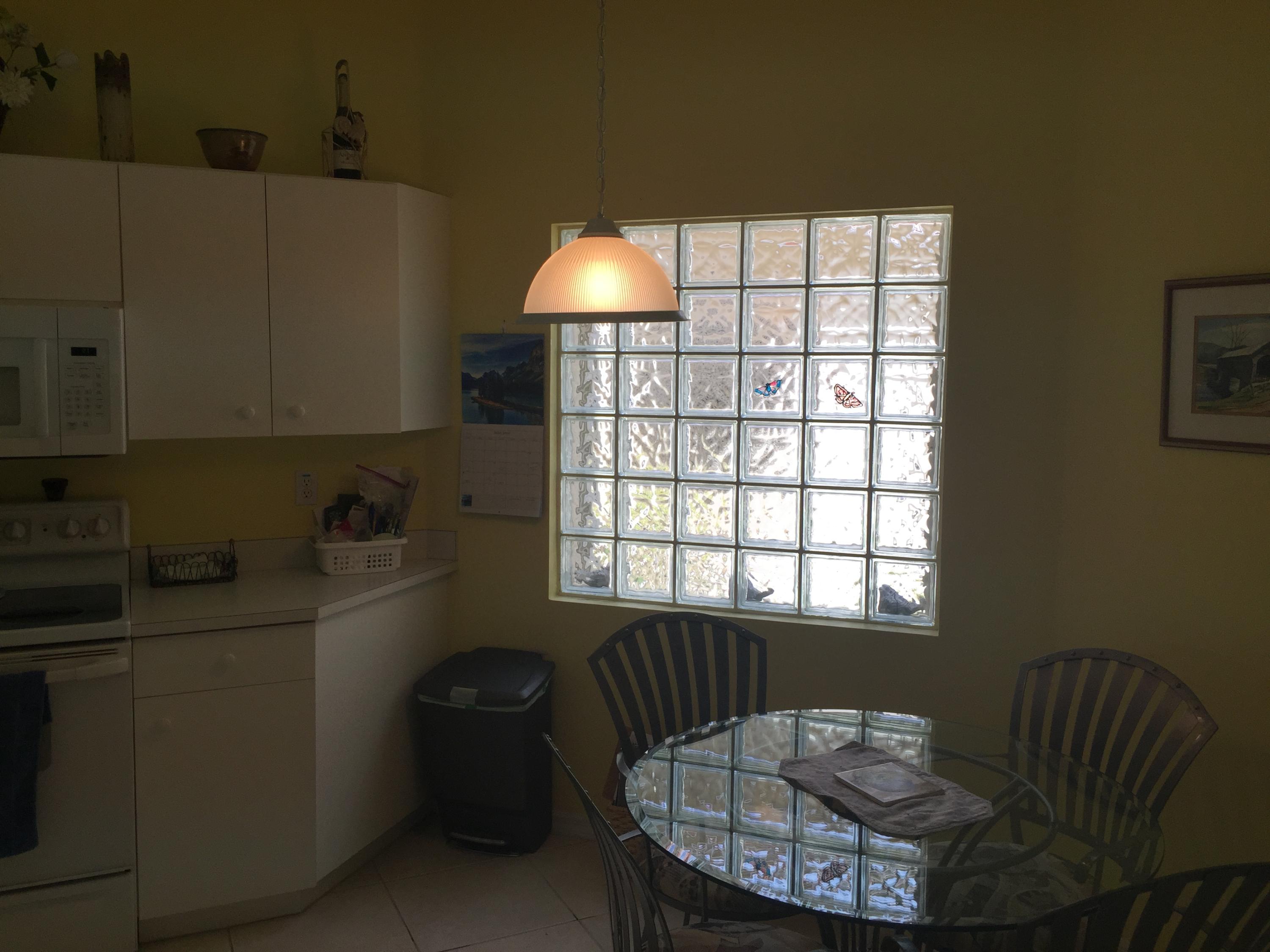 6067 Caladium Road Delray Beach, FL 33484 - Photo 12 of 33 EAT IN KITCHEN