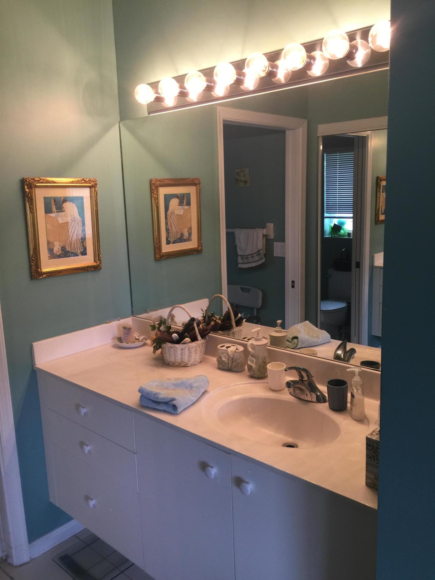 6067 Caladium Road Delray Beach, FL 33484 - Photo 15 of 33 MASTER BATH