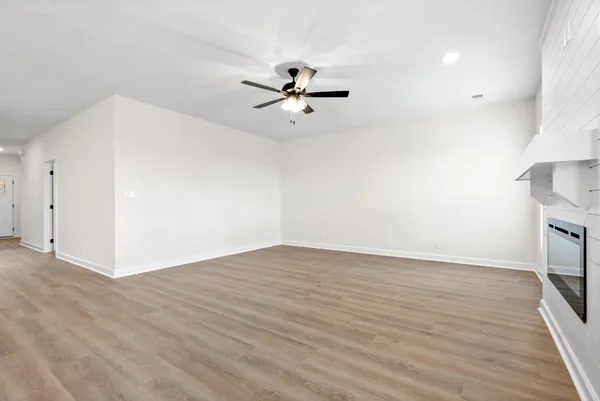 $2,500 | 1192 Ross Farms Boulevard, Clarksville, TN 37043