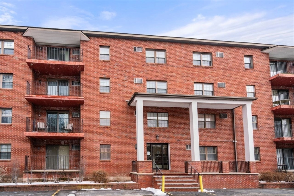 16 Winter Street, Unit 41C Waltham, MA 02451 - Photo 24 of 25 a front view of a building