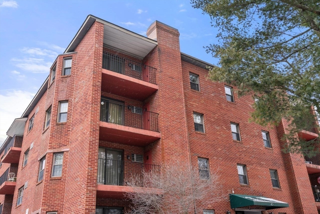 16 Winter Street, Unit 41C Waltham, MA 02451 - Photo 25 of 25 a front view of a building
