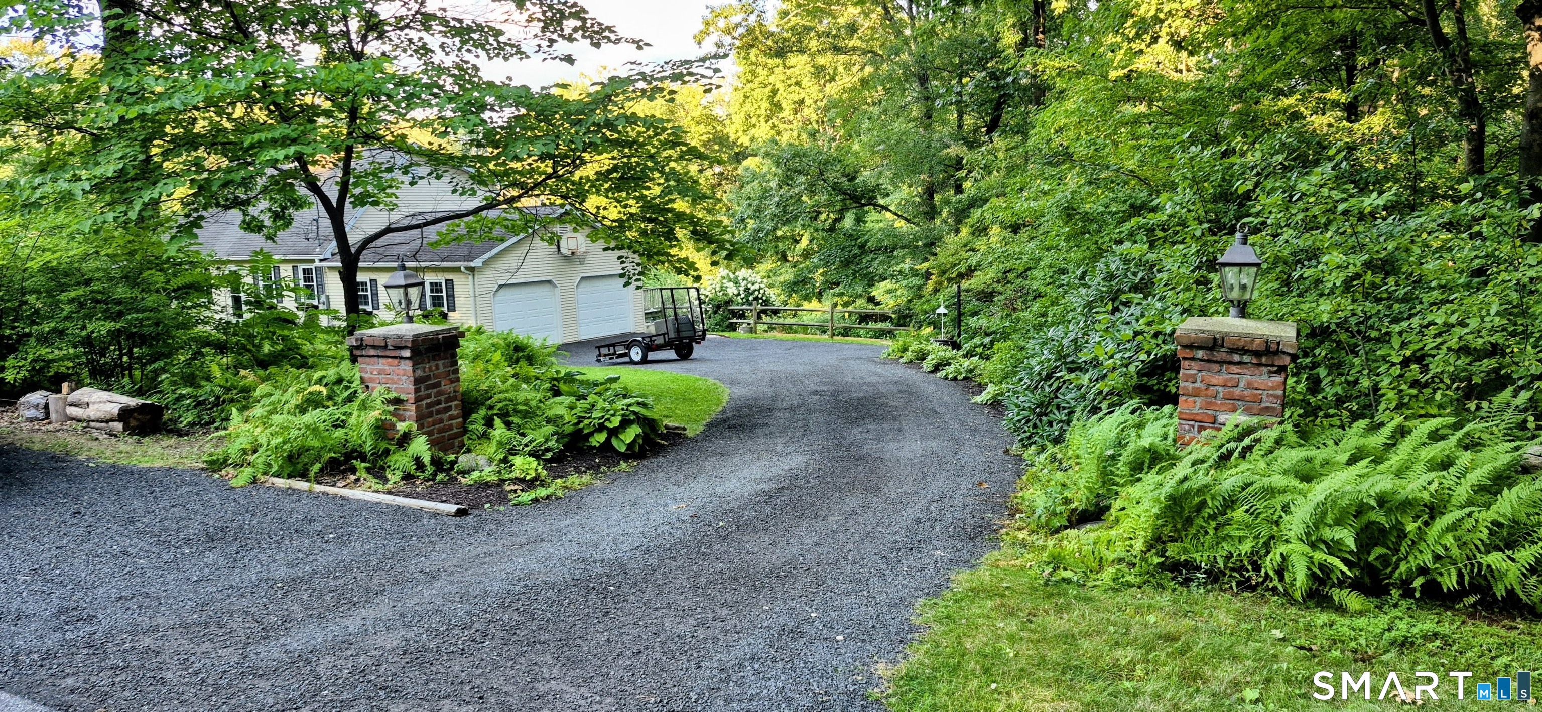 136 Wild Cat Hill Road Harwinton, CT 06791 - Photo 39 of 40 Driveway entrance with pillars