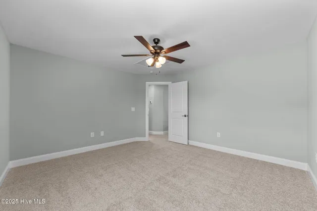 $313,900 | 847 Mulligan Drive, Ayden, NC 28513