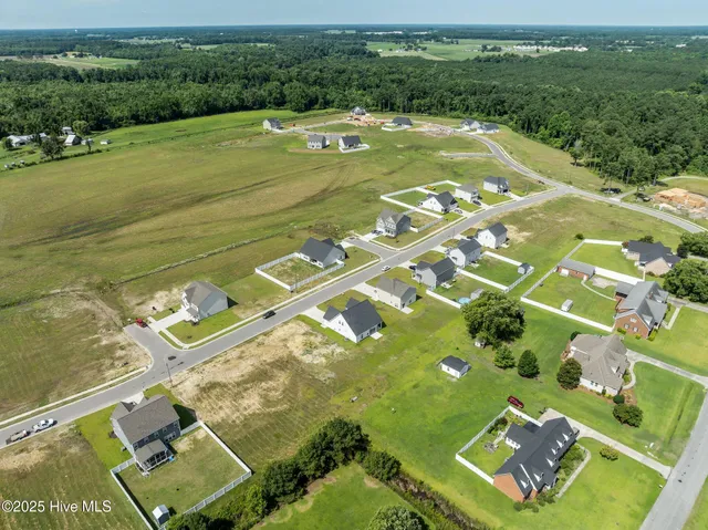 $313,900 | 847 Mulligan Drive, Ayden, NC 28513