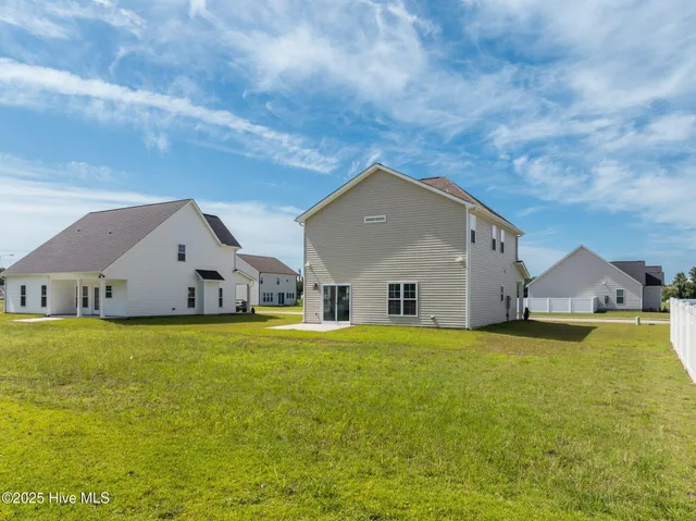 $313,900 | 847 Mulligan Drive, Ayden, NC 28513