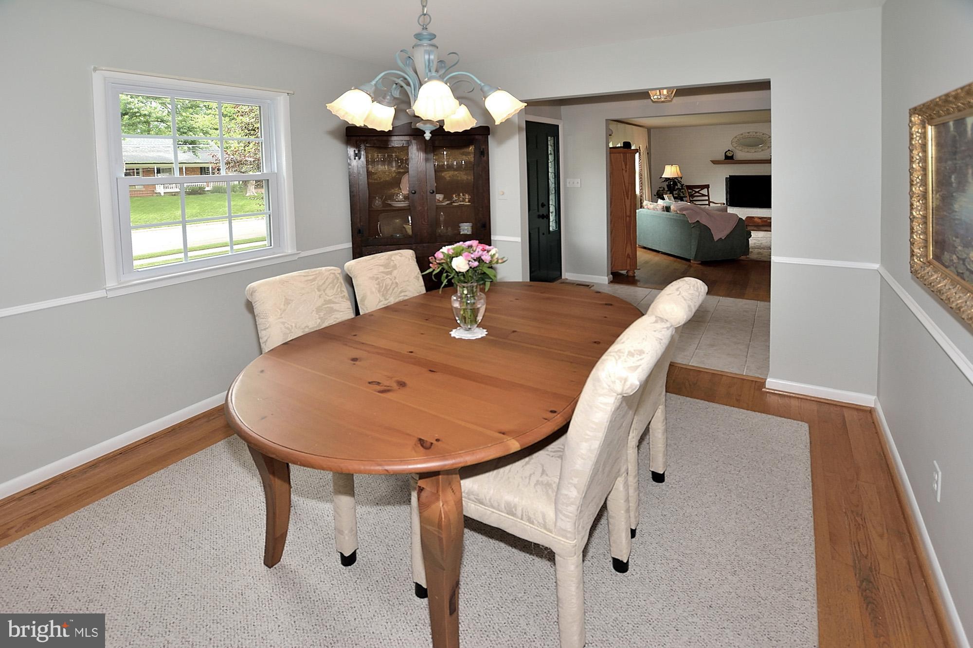2507 Culpeper Road Alexandria, VA 22308 - Photo 15 of 40 Dining room