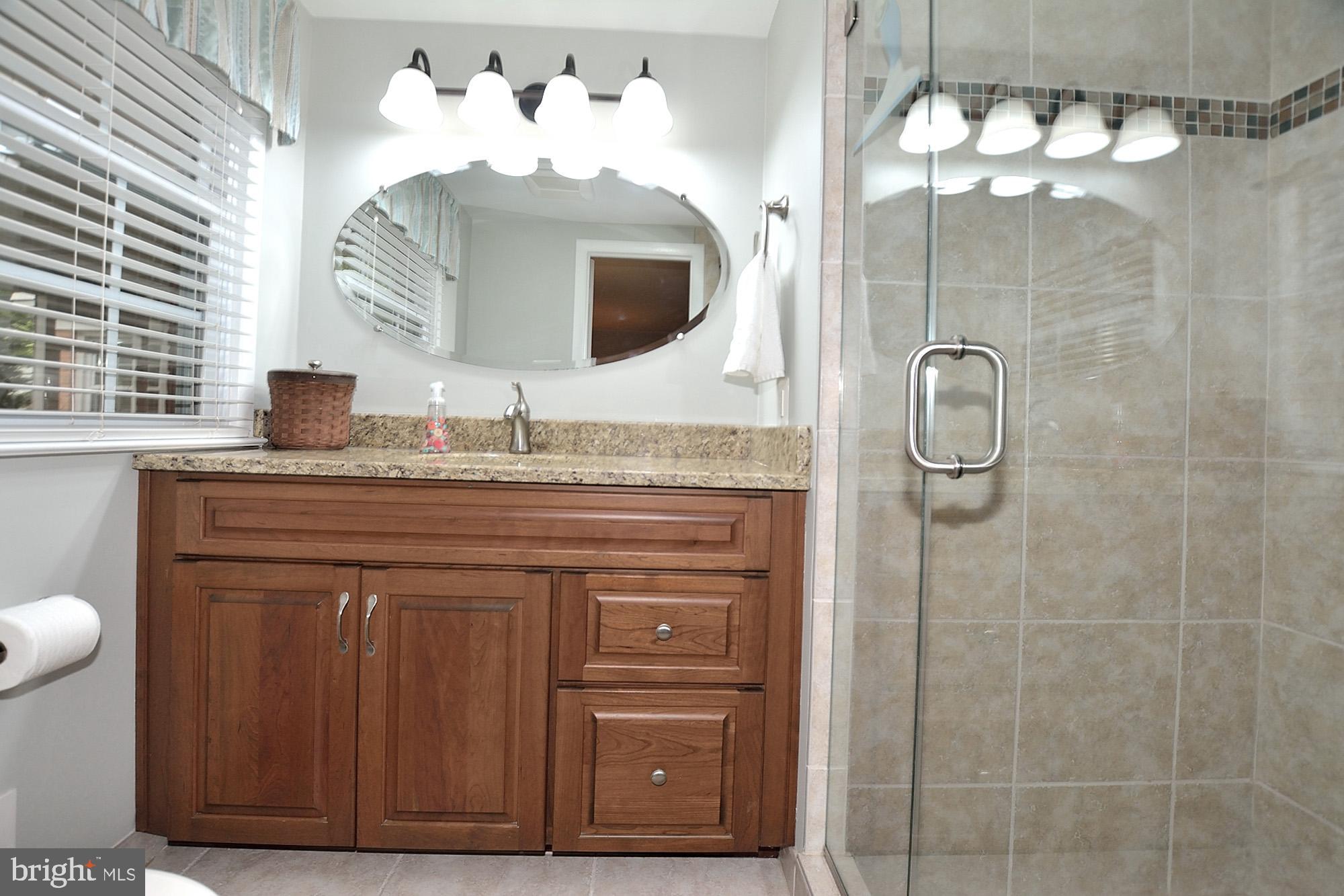 2507 Culpeper Road Alexandria, VA 22308 - Photo 26 of 40 Master bath main level
