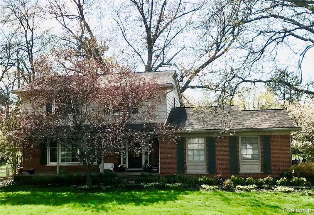 1287 Potomac Drive Rochester, MI 48306 - Photo 1 of 1 1287 Potomac Drive Front Picture.jpg