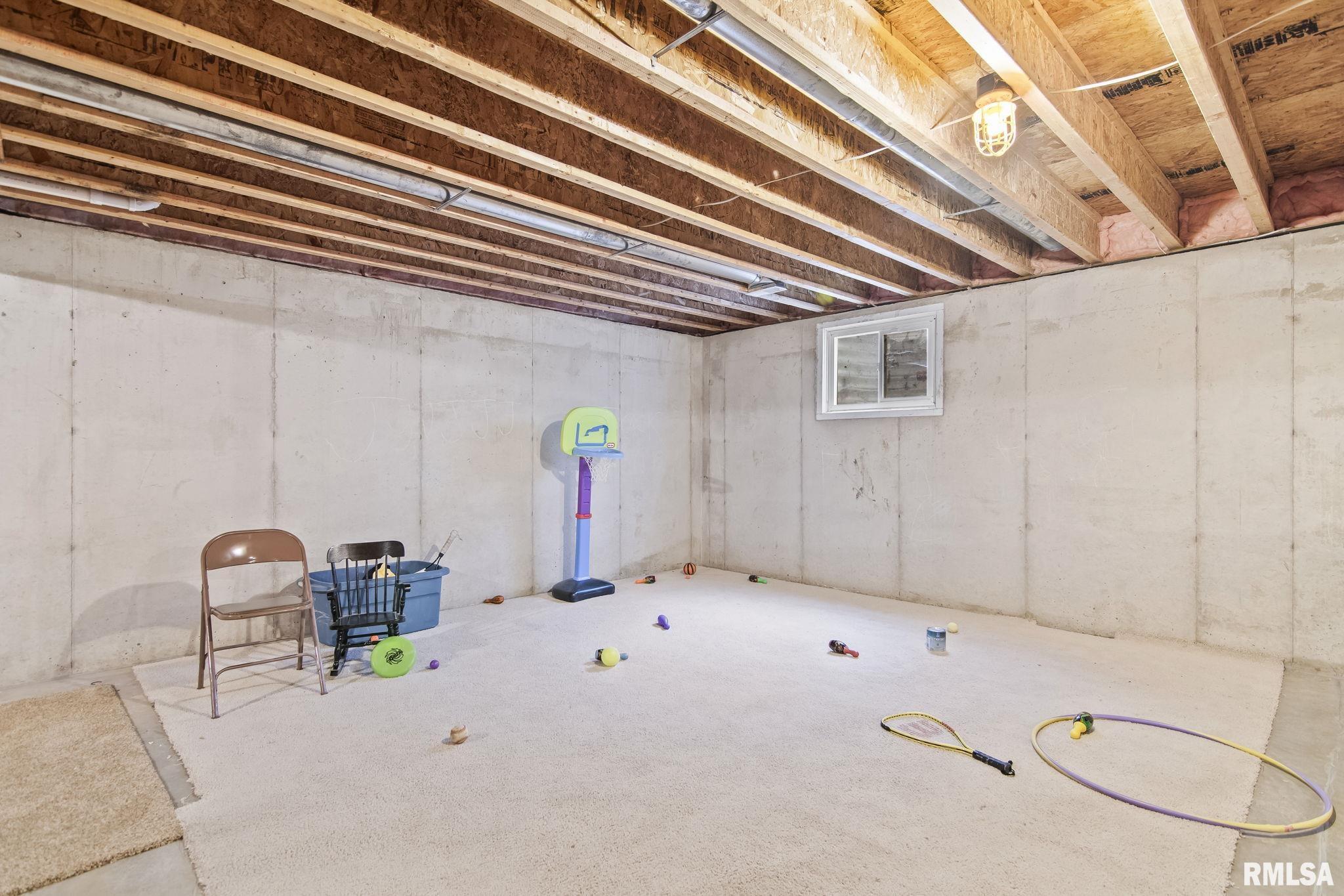 2503 Interlacken Drive Springfield, IL 62704 - Photo 28 of 36
