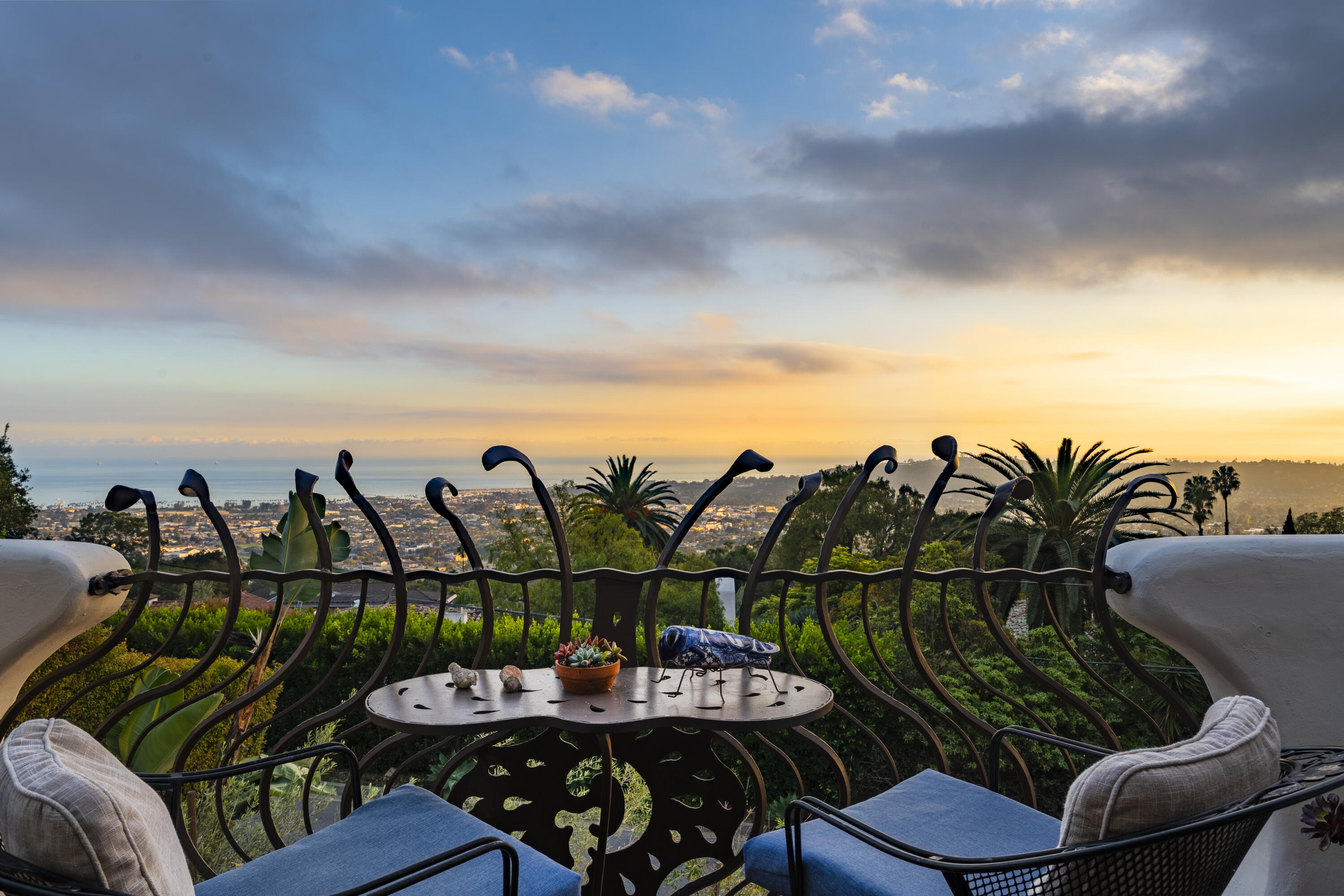 1720 Mission Ridge Road Santa Barbara, CA 93103 - Photo 1 of 23 MR5