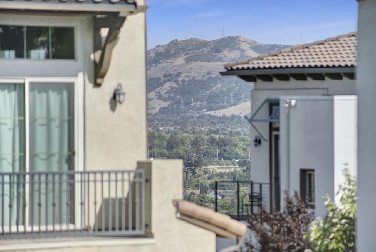 3079 Manuel Loop San Jose, CA 95136 - Photo 37 of 64 a view of a house with a balcony