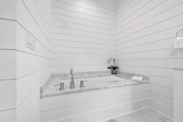 $3,249,000 | 44 Seacrest Drive, Inlet Beach, FL 32461