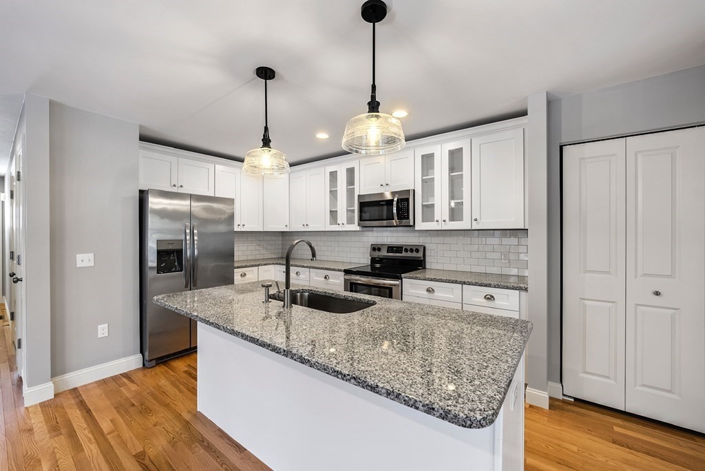 2 Conrad Circle, Unit 2 Holden, MA 01520 - Photo 4 of 40 Gallery Image 4