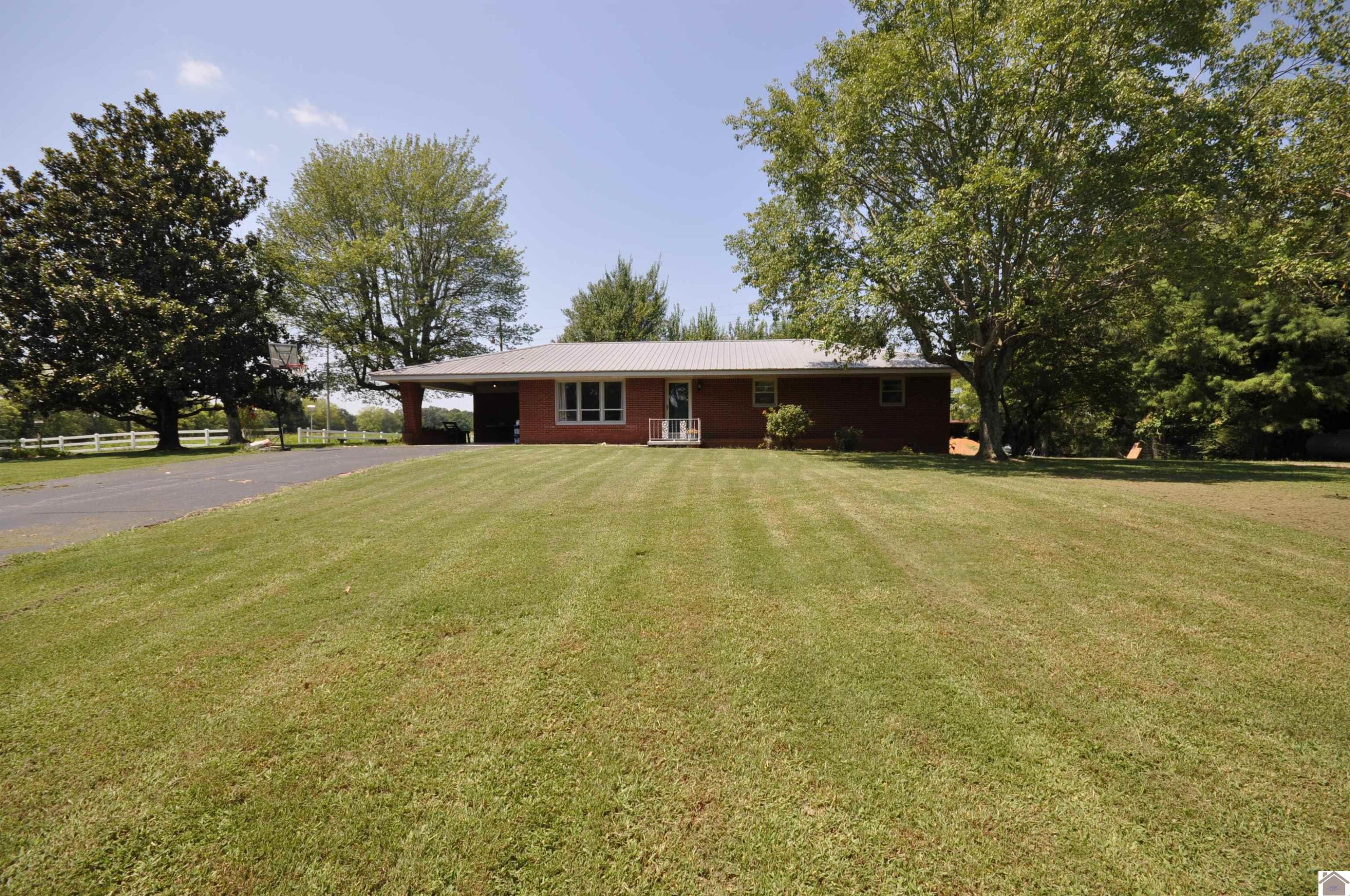 1900 Walnut Grove Road Benton, KY 42025 - Photo 1 of 32 Photo 1