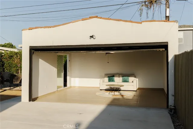 $849,000 | 6418 3rd Avenue, Los Angeles, CA 90043