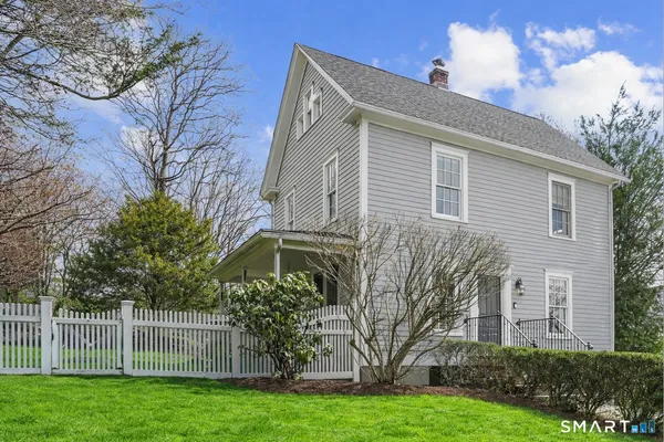$1,050,000 | 26 Taylor Place, Fairfield, CT 06890