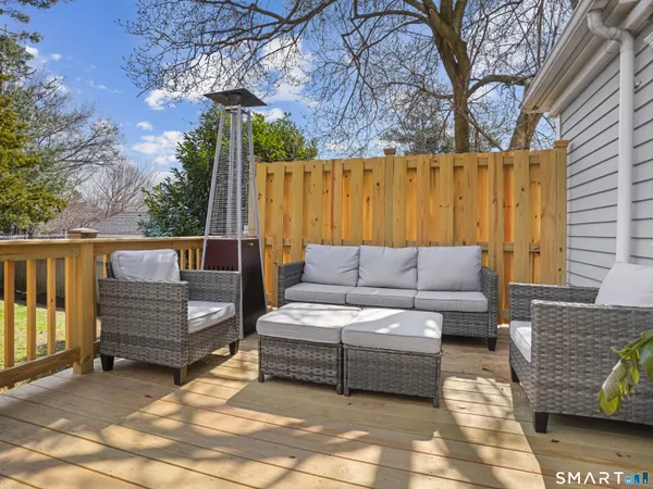 $1,050,000 | 26 Taylor Place, Fairfield, CT 06890