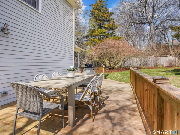 $1,050,000 | 26 Taylor Place, Fairfield, CT 06890