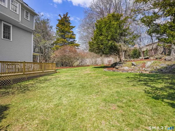 $1,050,000 | 26 Taylor Place, Fairfield, CT 06890