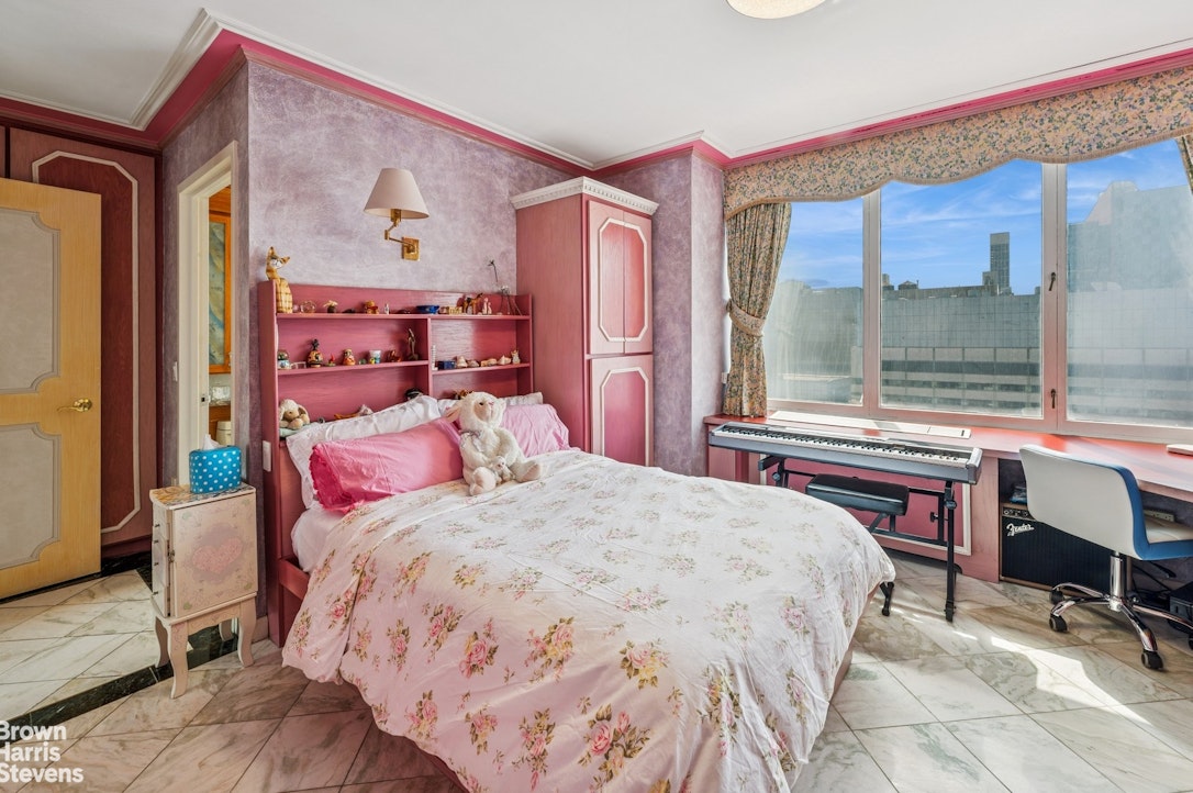 422 East 72nd Street, Unit 28D Manhattan, NY 10021 - Photo 6 of 13