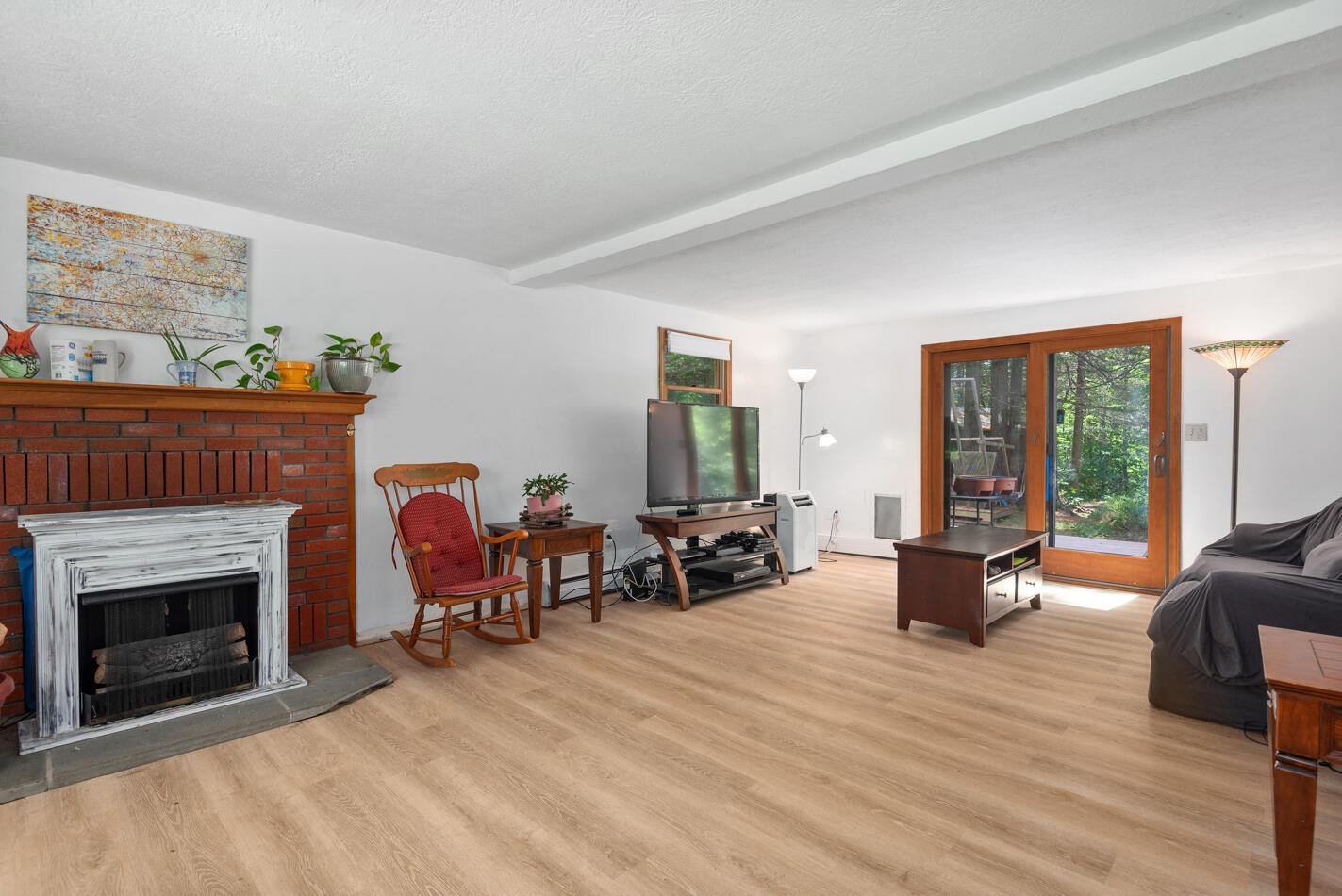 348 Mountain Road York, ME 03902 - Photo 8 of 38 348 Mountain Rd, York