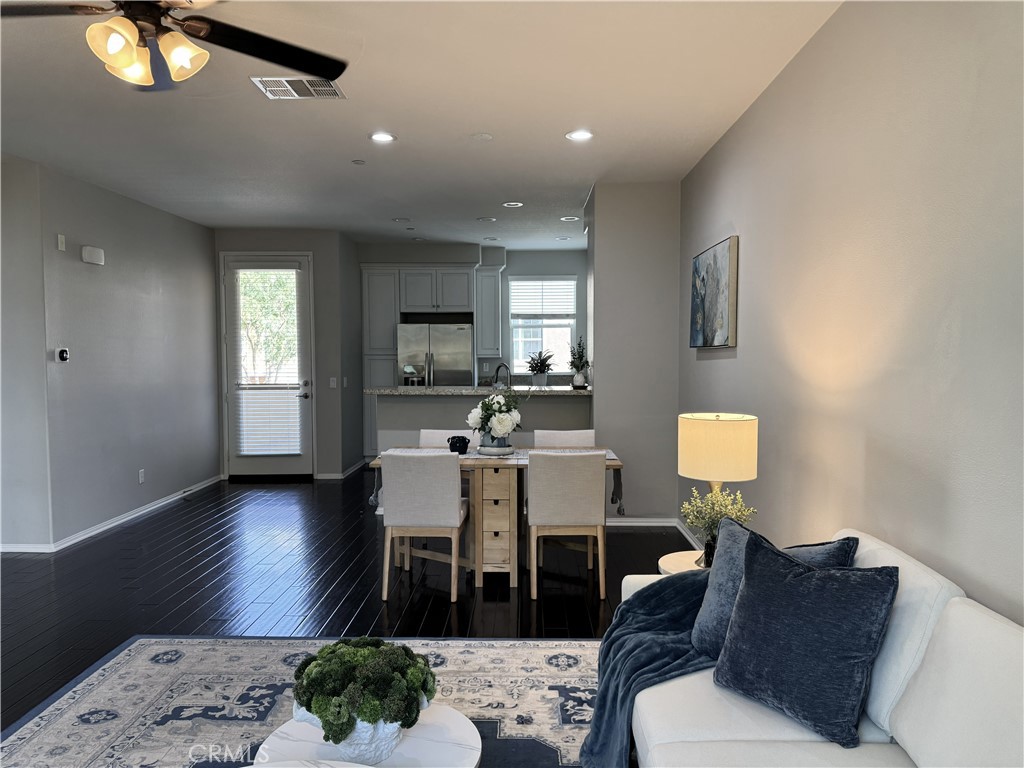 47 Aliso Ridge Loop Mission Viejo, CA 92691 - Photo 19 of 49 Another view of the