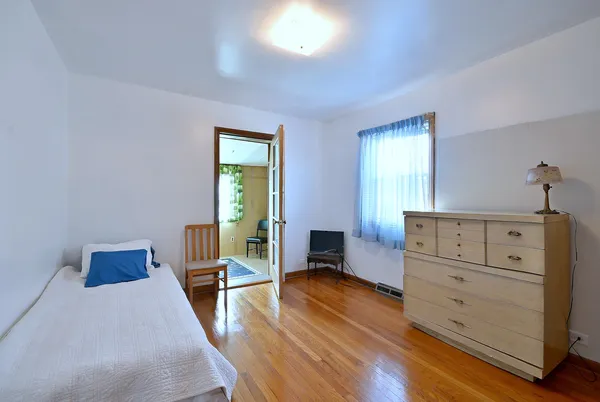 $359,900 | 4831 North Oak Park Avenue, Chicago, IL 60656