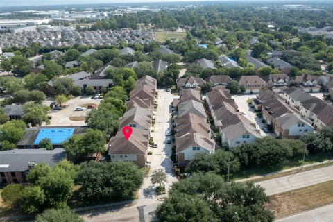 $260,000 | 7438 Hollister Spring, Houston, TX 77040