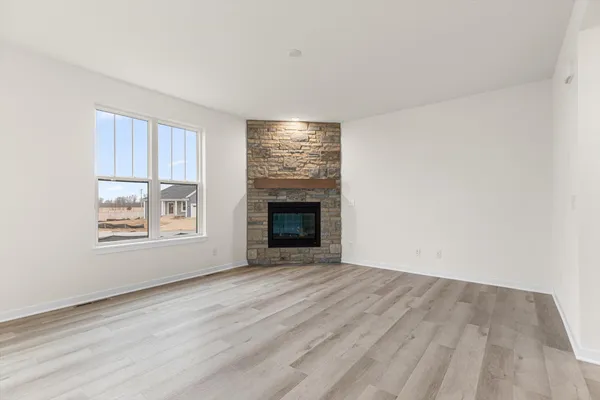 $642,900 | 149 Twin Creeks Drive, Oconomowoc, WI 53066