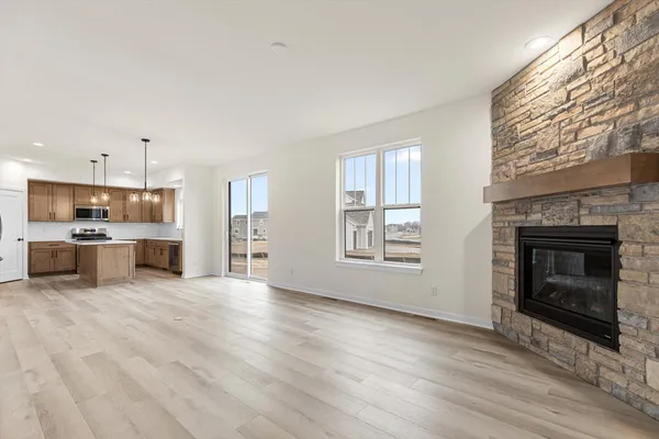 $642,900 | 149 Twin Creeks Drive, Oconomowoc, WI 53066