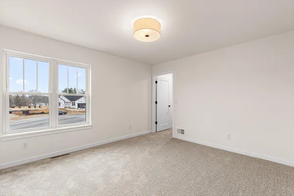 $642,900 | 149 Twin Creeks Drive, Oconomowoc, WI 53066