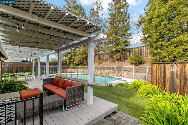 $1,350,000 | 3624 Springer Court, Walnut Creek, CA 94598