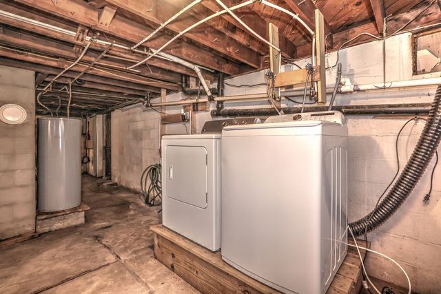 $379,000 | 52 Briar Patch Road, Stonington, CT 06378