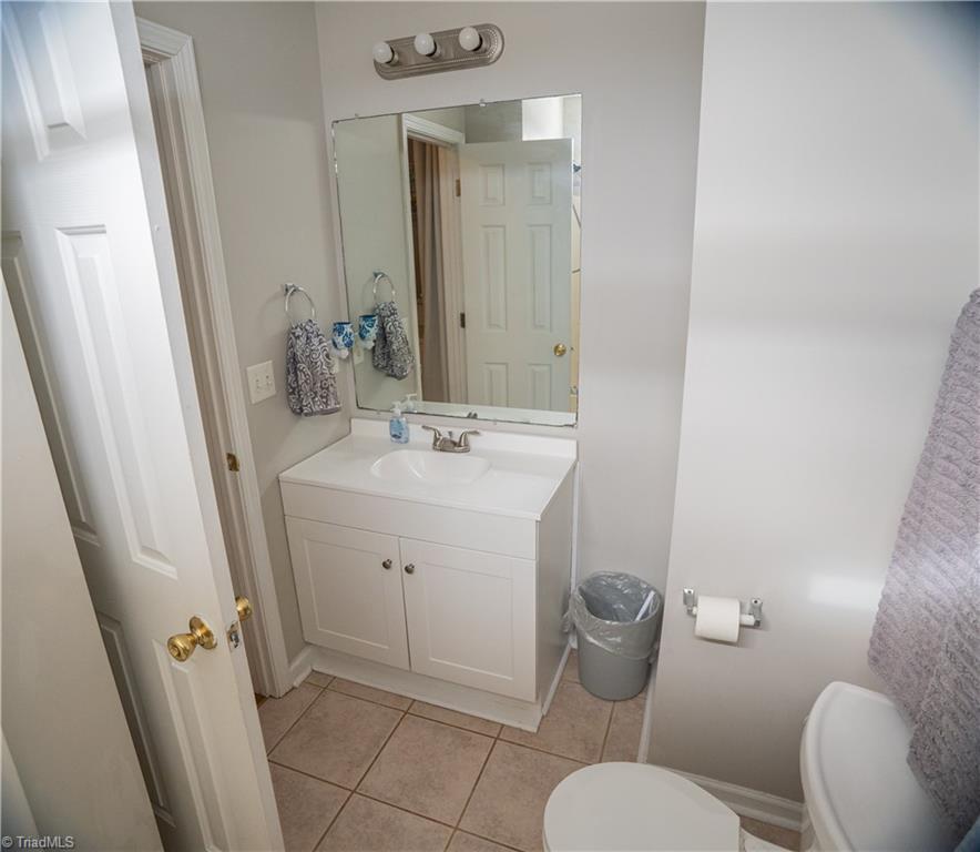 3210 Spring Street Greensboro, NC 27405 - Photo 24 of 28