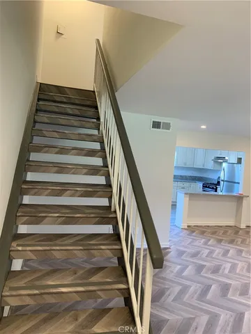 $3,390 | 19234 Hamlin Street, Reseda, CA 91335