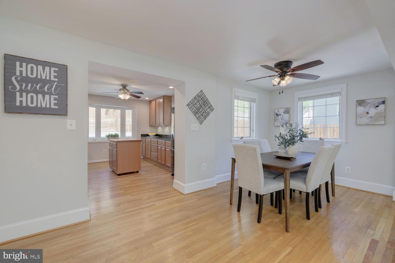 301 Dennis Avenue Silver Spring, MD 20901 - Photo 7 of 24 Perfect for “1-level living”