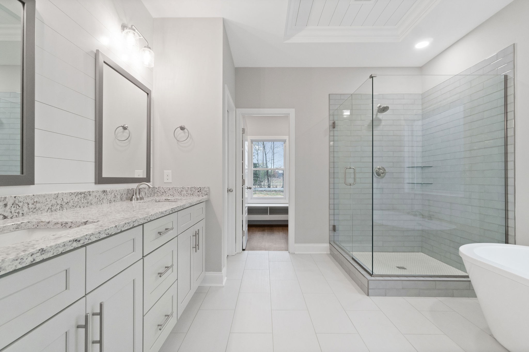 2438 Hinton Road Clarksville, TN 37043 - Photo 8 of 21 Gallery Image 8