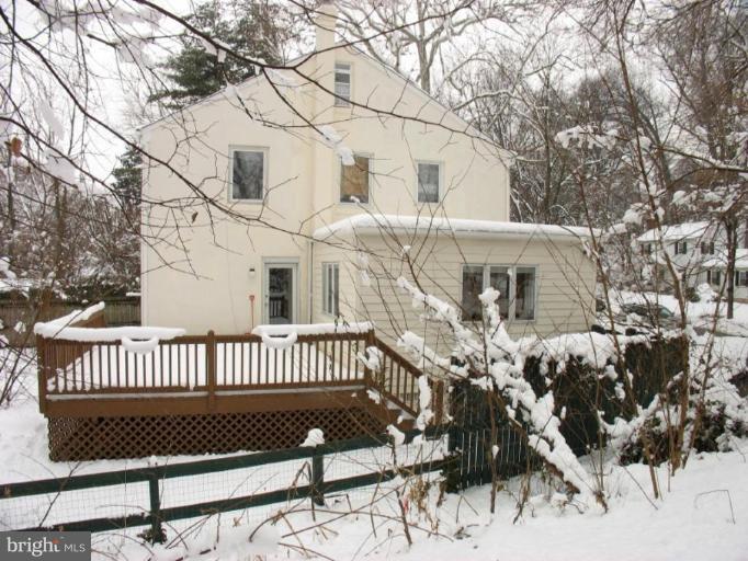 605 Deepdene Road Baltimore, MD 21210 - Photo 10 of 30 a view of a house with wooden deck