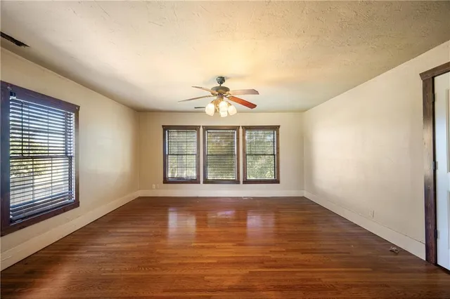 $430,000 | 2815 West 7th Street, Galena, KS 66739