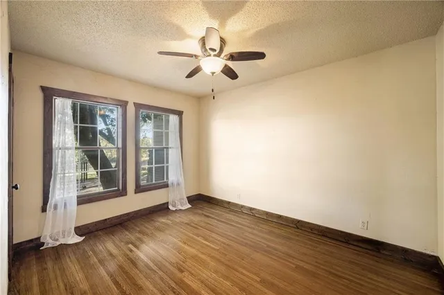 $430,000 | 2815 West 7th Street, Galena, KS 66739