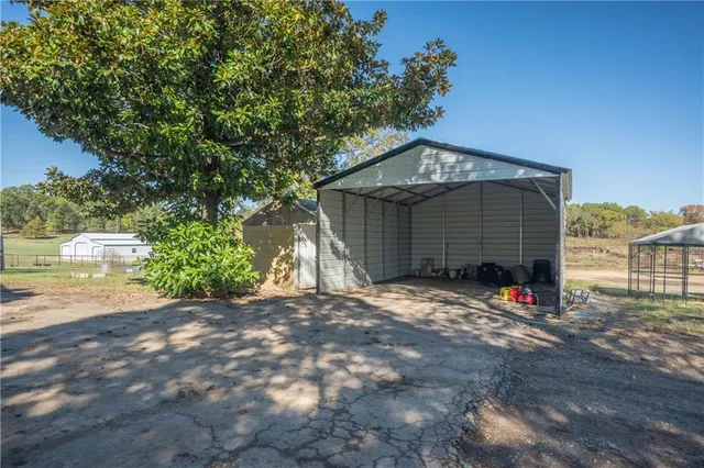 $430,000 | 2815 West 7th Street, Galena, KS 66739