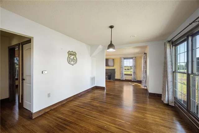 $430,000 | 2815 West 7th Street, Galena, KS 66739