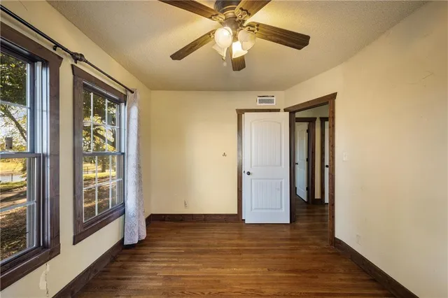 $430,000 | 2815 West 7th Street, Galena, KS 66739