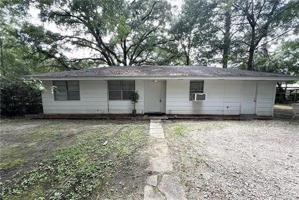 $1,200 | 65087 Mitchell Street, Pearl River, LA 70452
