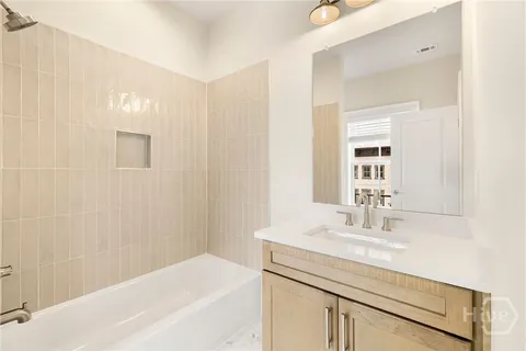 $1,170,339 | 354 Eastern Wharf Avenue, Savannah, GA 31401